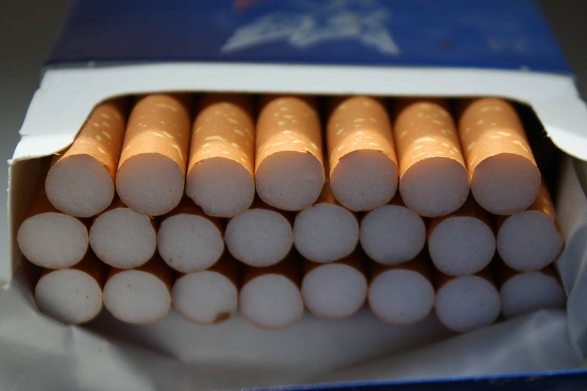 Manovra economica aumento accise tabacco costi